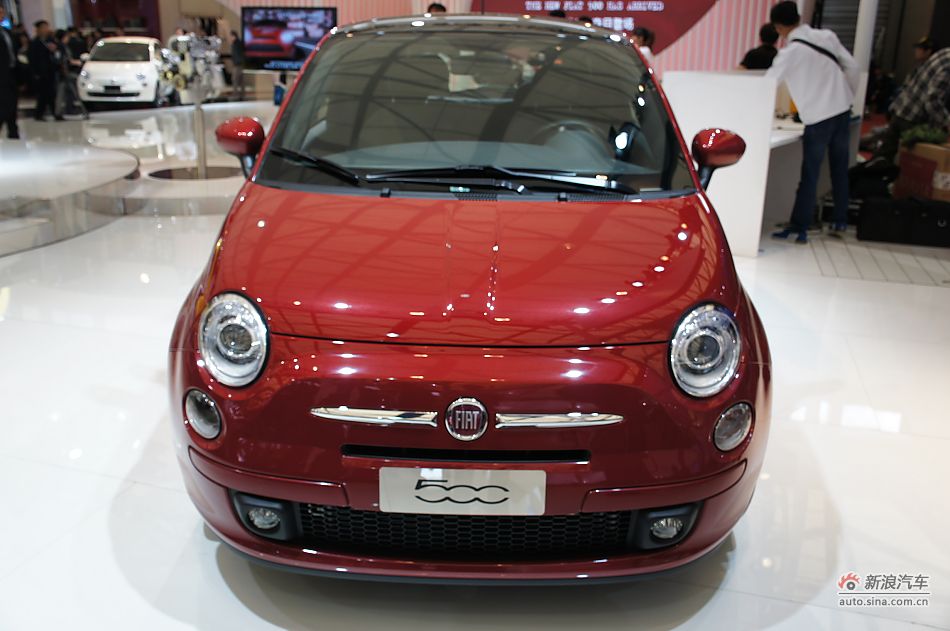 菲亚特500普通版