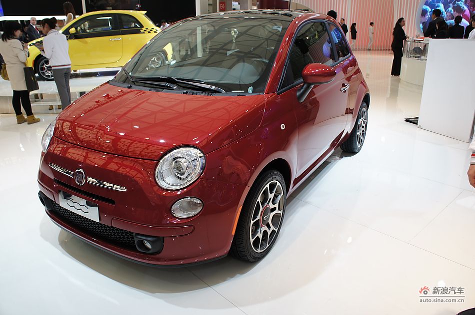 菲亚特500普通版