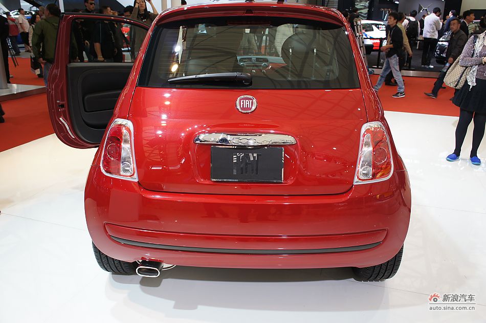 菲亚特500普通版