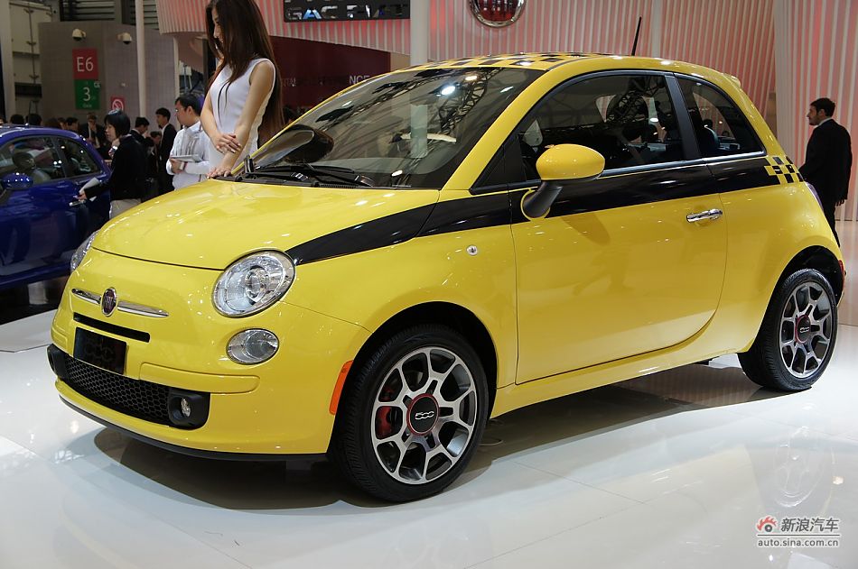 菲亚特500普通版