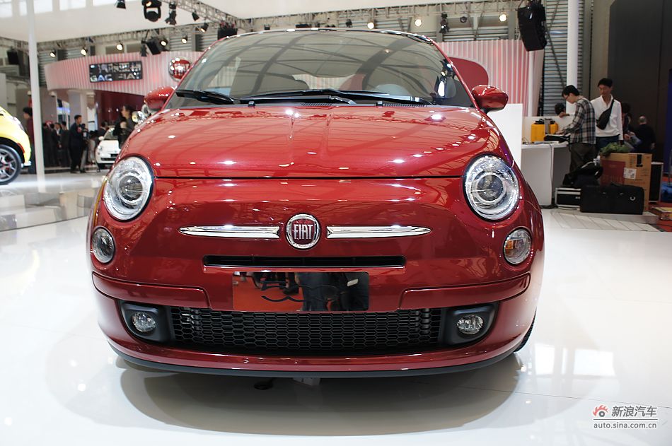 菲亚特500普通版