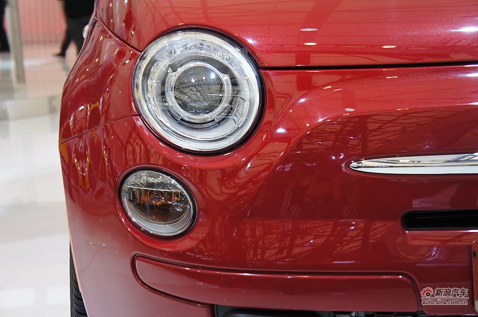 菲亚特500普通版