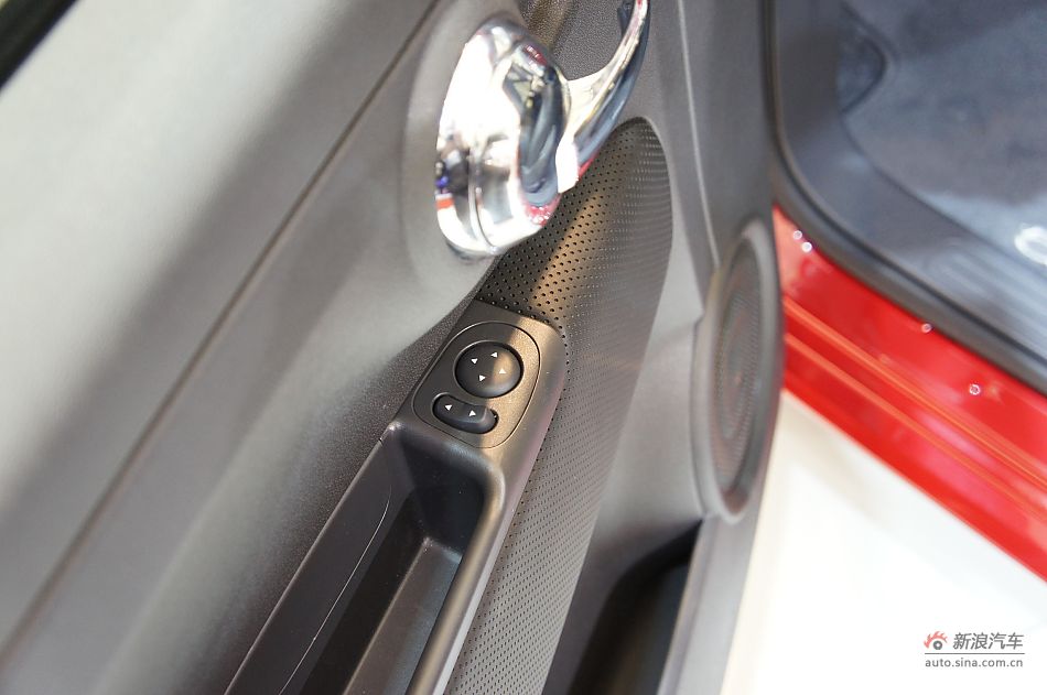 菲亚特500普通版