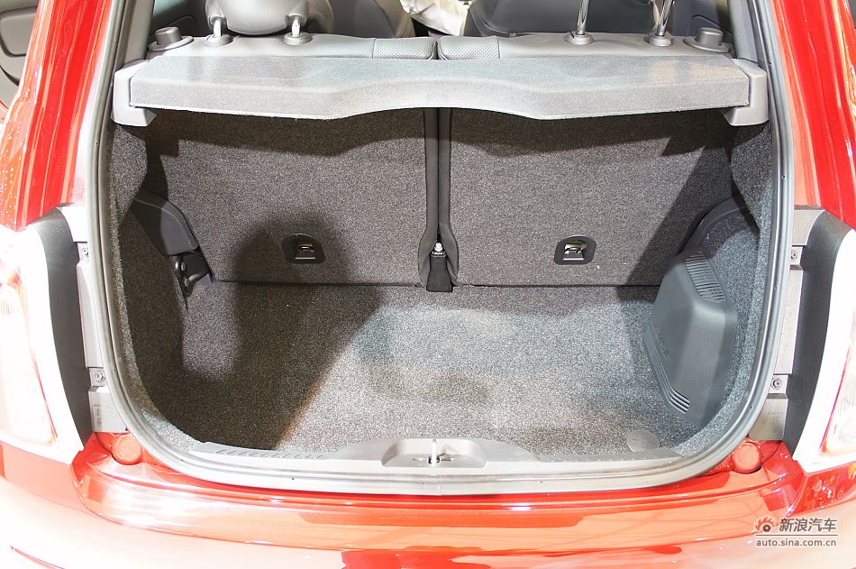 菲亚特500普通版