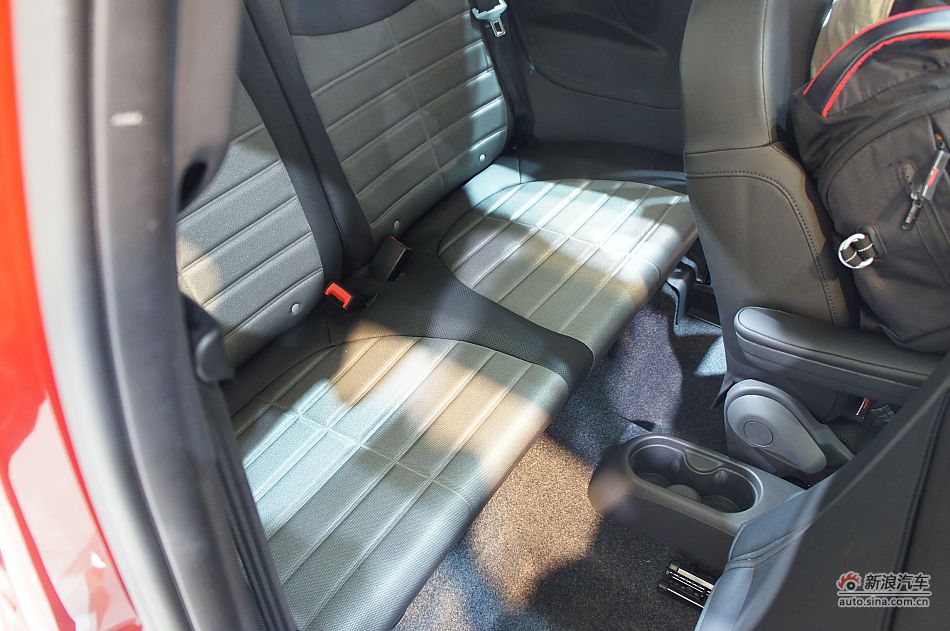 菲亚特500普通版