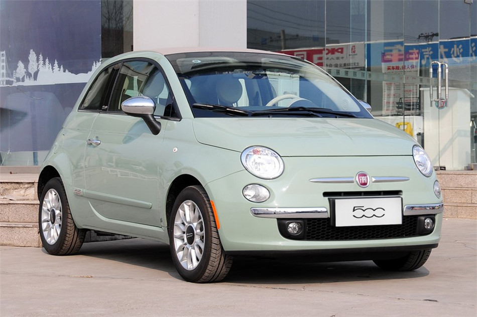 菲亚特500 2012款 1.4L AT 敞篷尊享版 外观