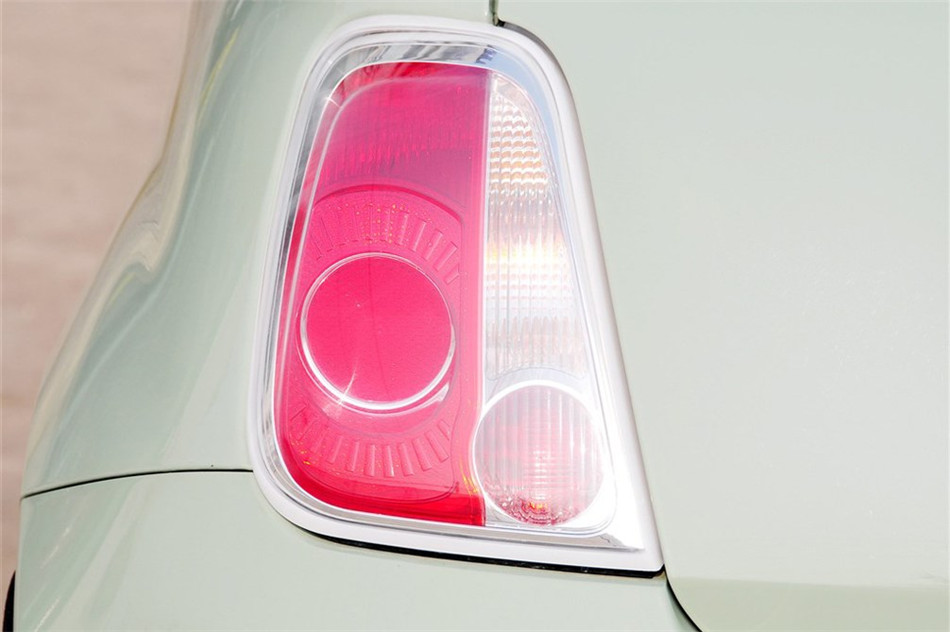 菲亚特500 2012款 1.4L AT 敞篷尊享版 细节