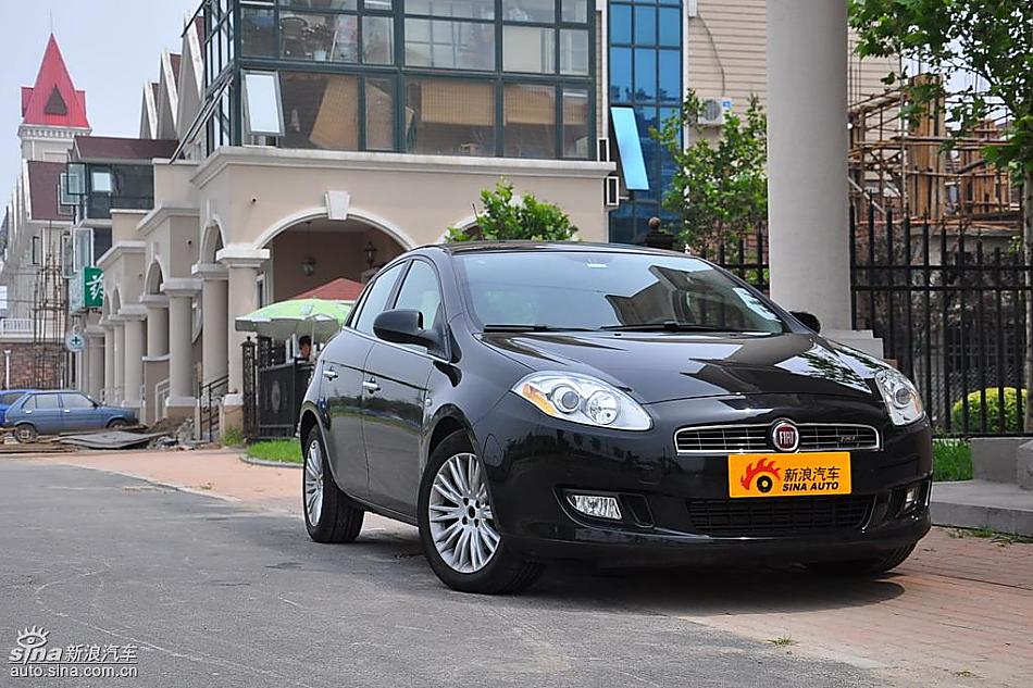 菲亚特Bravo博悦AMT试车实拍图 外观