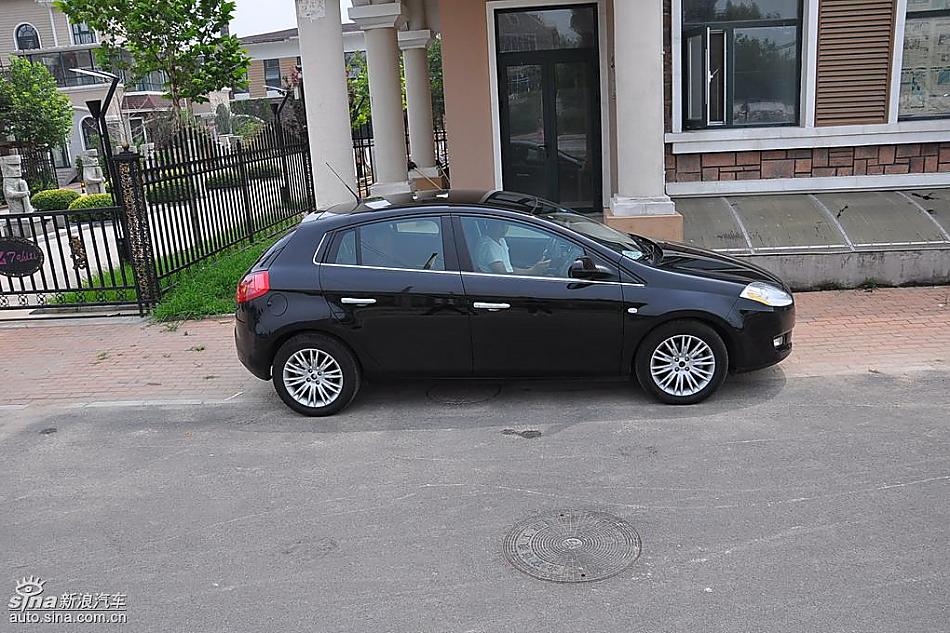 菲亚特Bravo博悦AMT试车实拍图 外观