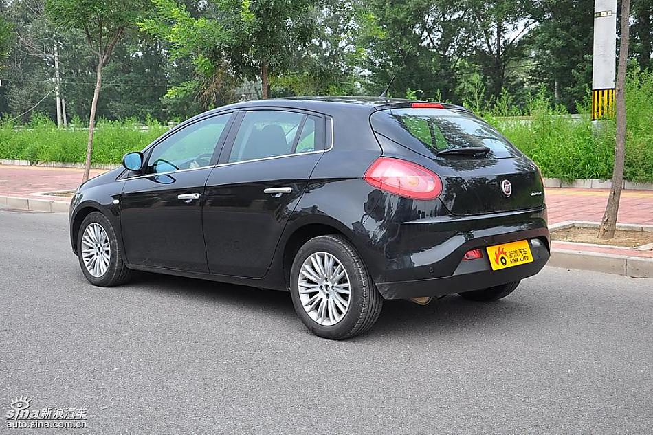 菲亚特Bravo博悦AMT试车实拍图 外观