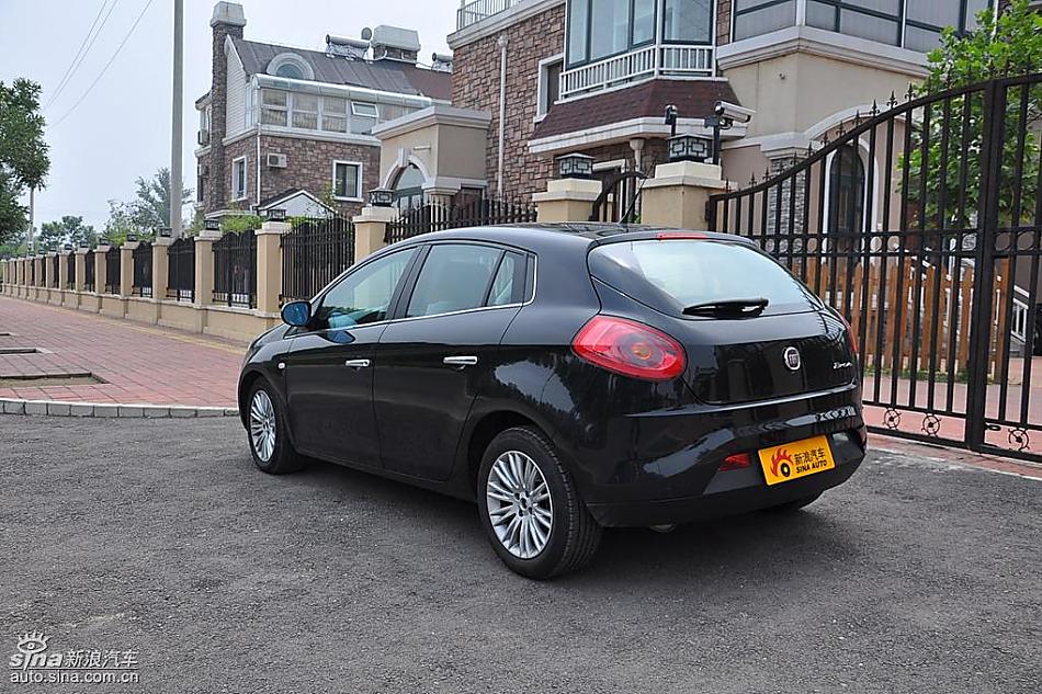 菲亚特Bravo博悦AMT试车实拍图 外观