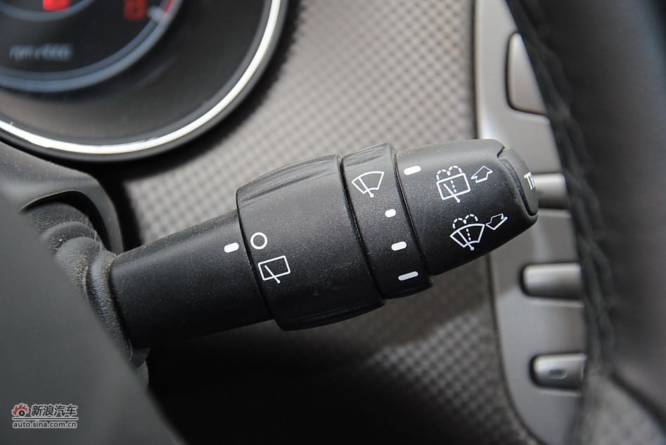 2011款博悦1.4T120马力自动至尊型