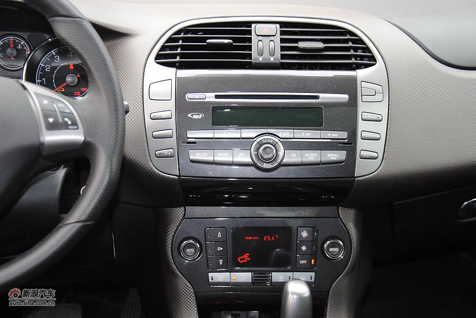 2011款博悦1.4T120马力自动至尊型