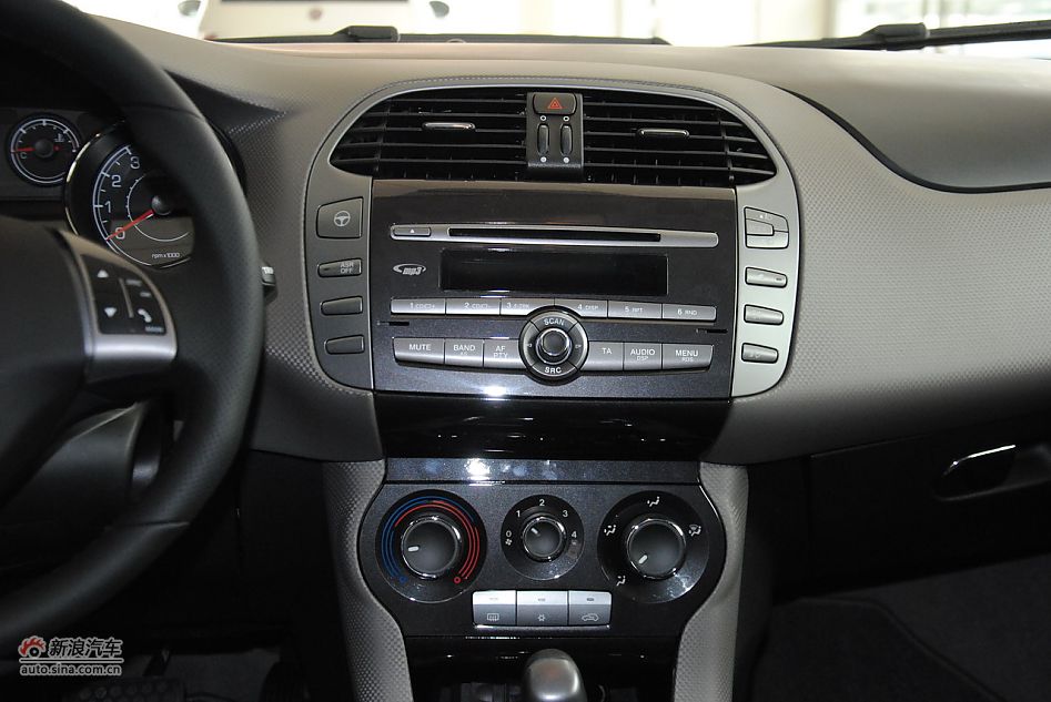 2011款博悦1.4T120马力自动舒适型