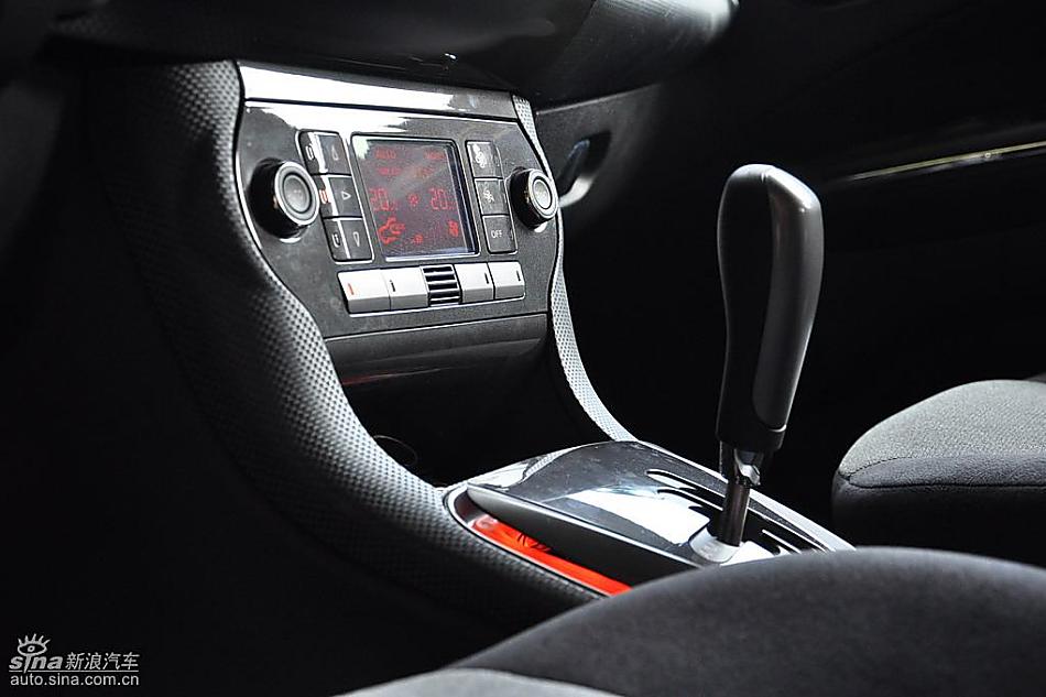 菲亚特Bravo博悦AMT试车实拍图 内饰