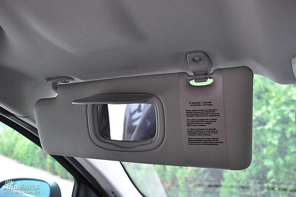 菲亚特Bravo博悦AMT试车实拍图 内饰