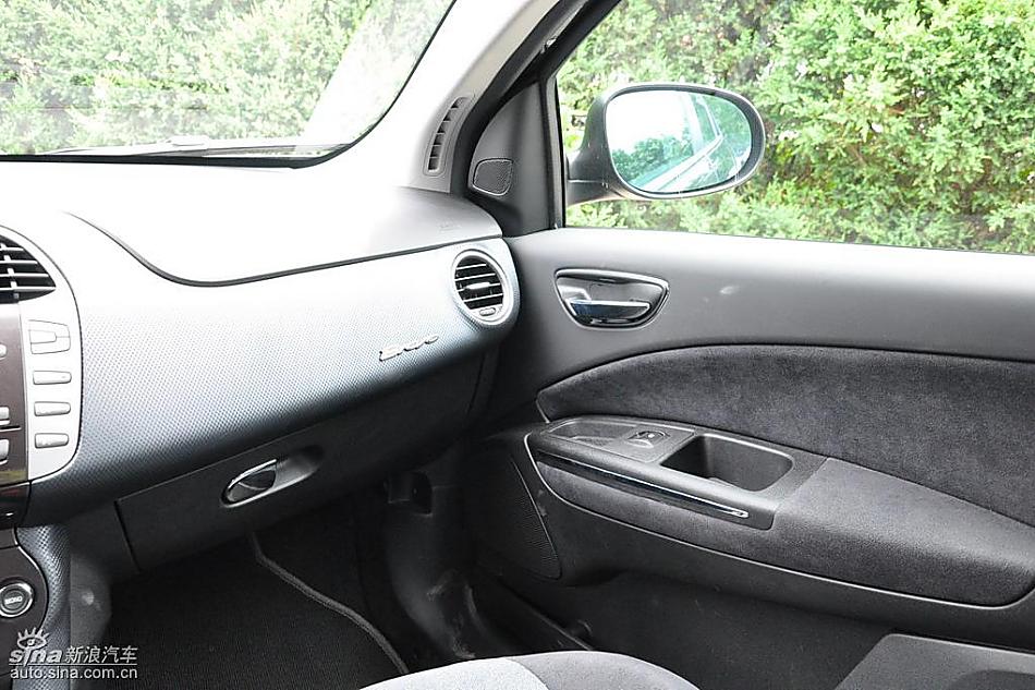 菲亚特Bravo博悦AMT试车实拍图 内饰