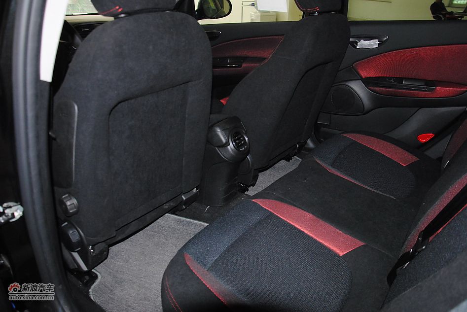 2011款博悦1.4T120马力自动运动型