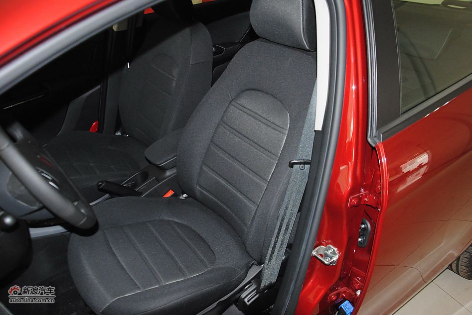 2011款博悦1.4T120马力自动时尚型