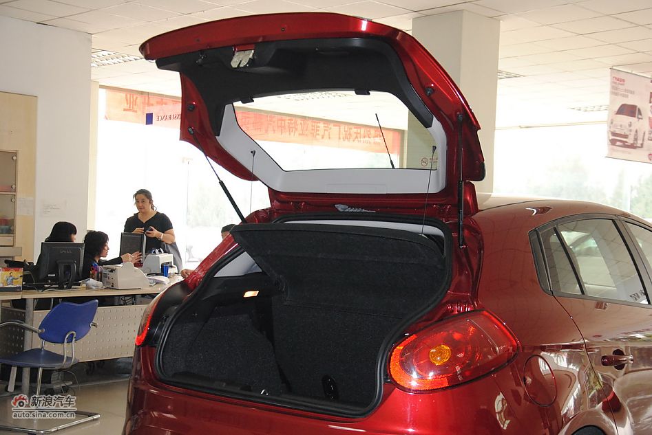 2011款博悦1.4T120马力自动时尚型