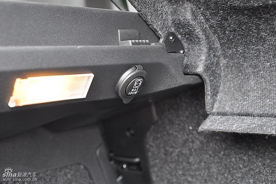 菲亚特Bravo博悦AMT试车实拍图 内饰