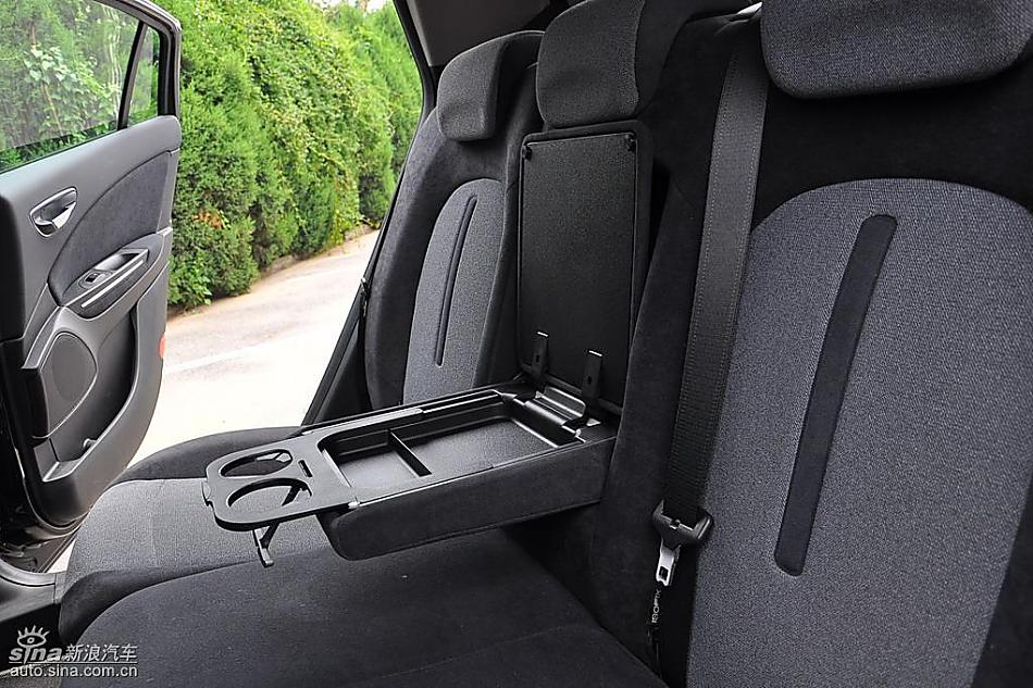 菲亚特Bravo博悦AMT试车实拍图 内饰