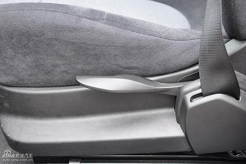 菲亚特Bravo博悦AMT试车实拍图 内饰