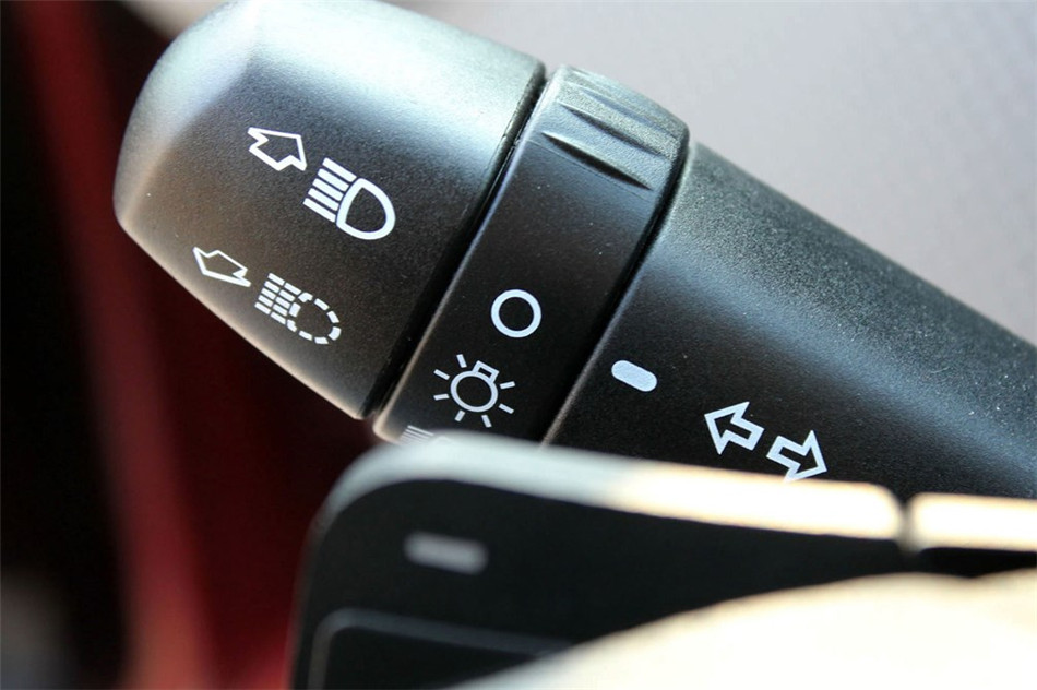 博悦 2011款 1.4T AT 舒适版 内饰