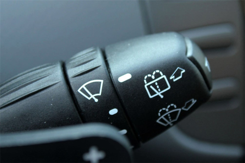 博悦 2011款 1.4T AT 舒适版 内饰