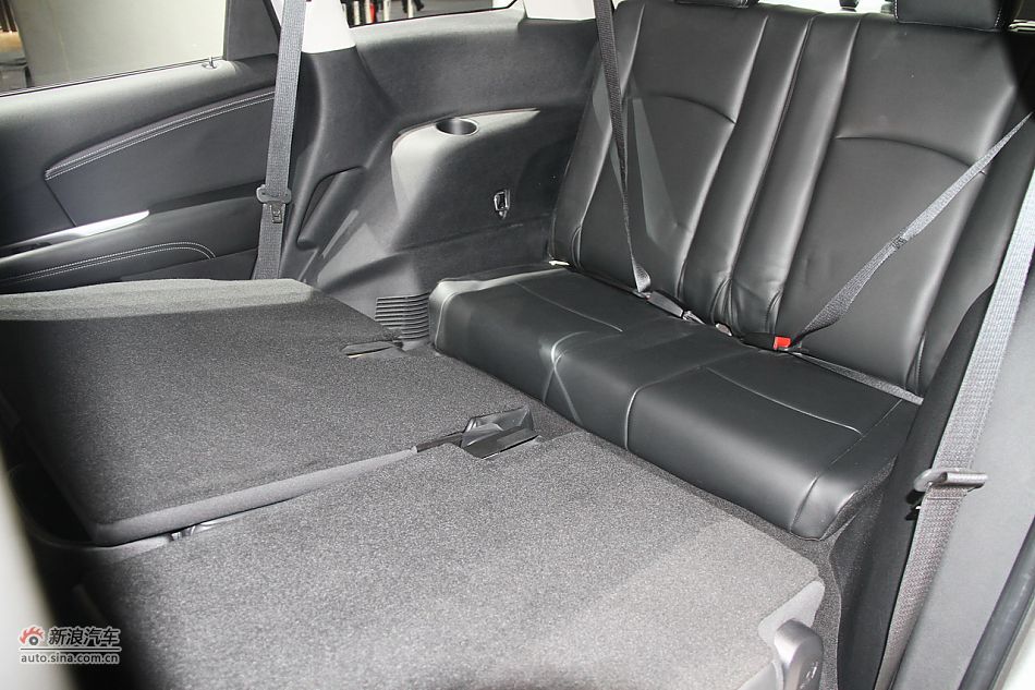 菲亚特FREEMONT菲跃