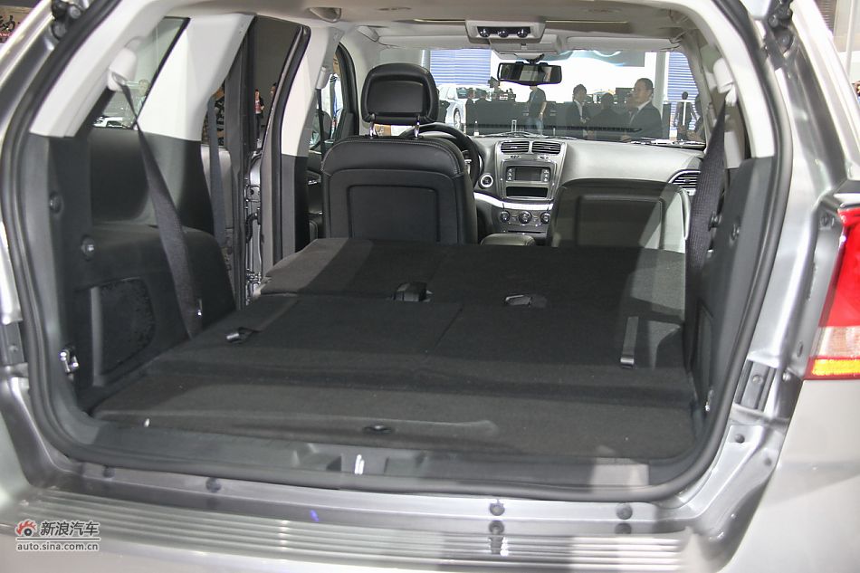 菲亚特FREEMONT菲跃