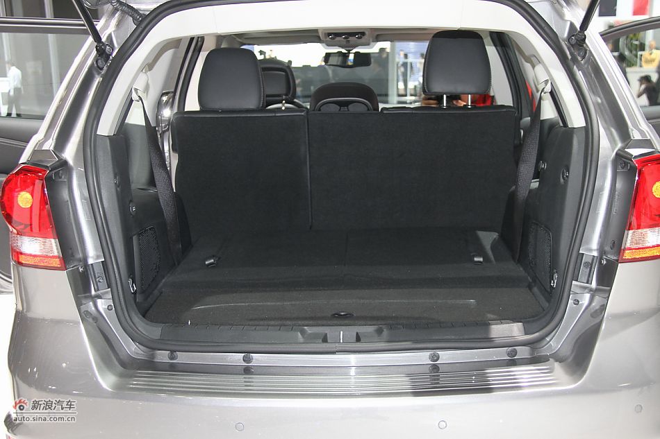 菲亚特FREEMONT菲跃