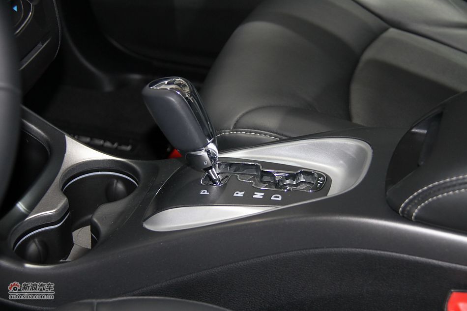 菲亚特FREEMONT菲跃