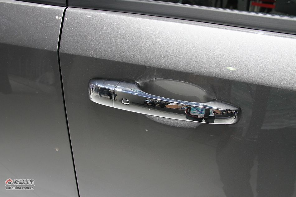 菲亚特FREEMONT菲跃