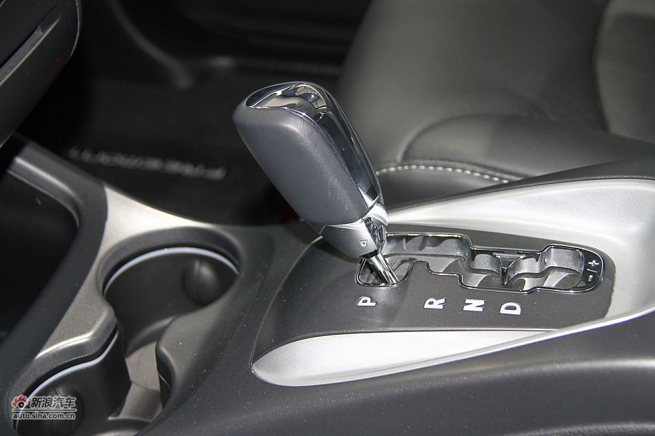 菲亚特FREEMONT菲跃