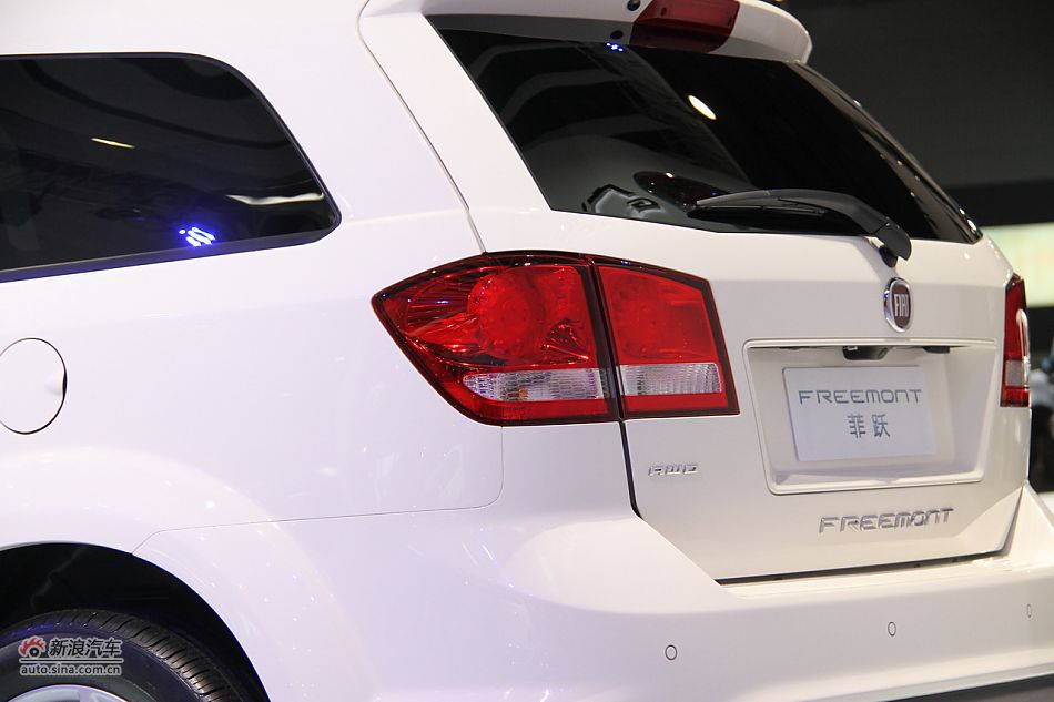 菲亚特FREEMONT菲跃