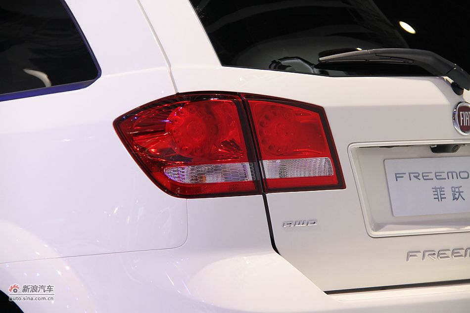 菲亚特FREEMONT菲跃