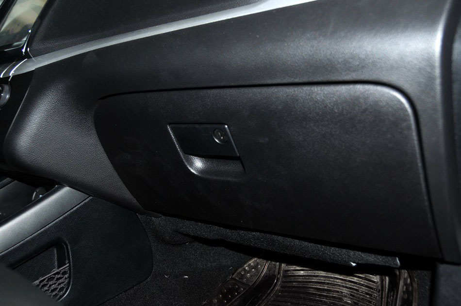 2013款 2.4L 豪华导航 内饰