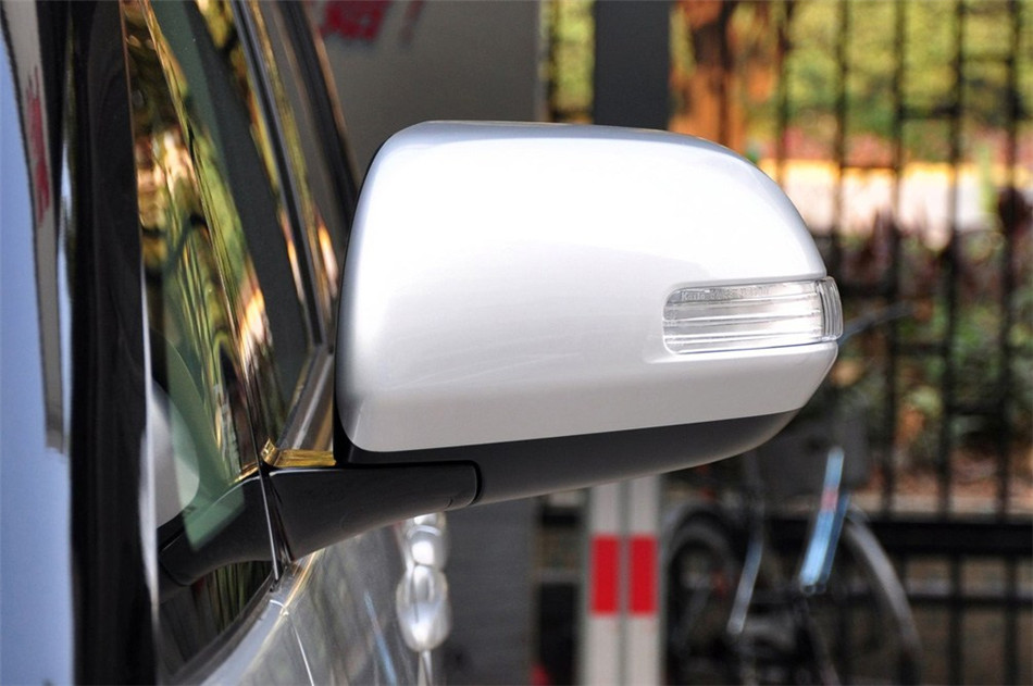 新PREVIA普瑞维亚2.4AT七座豪华版