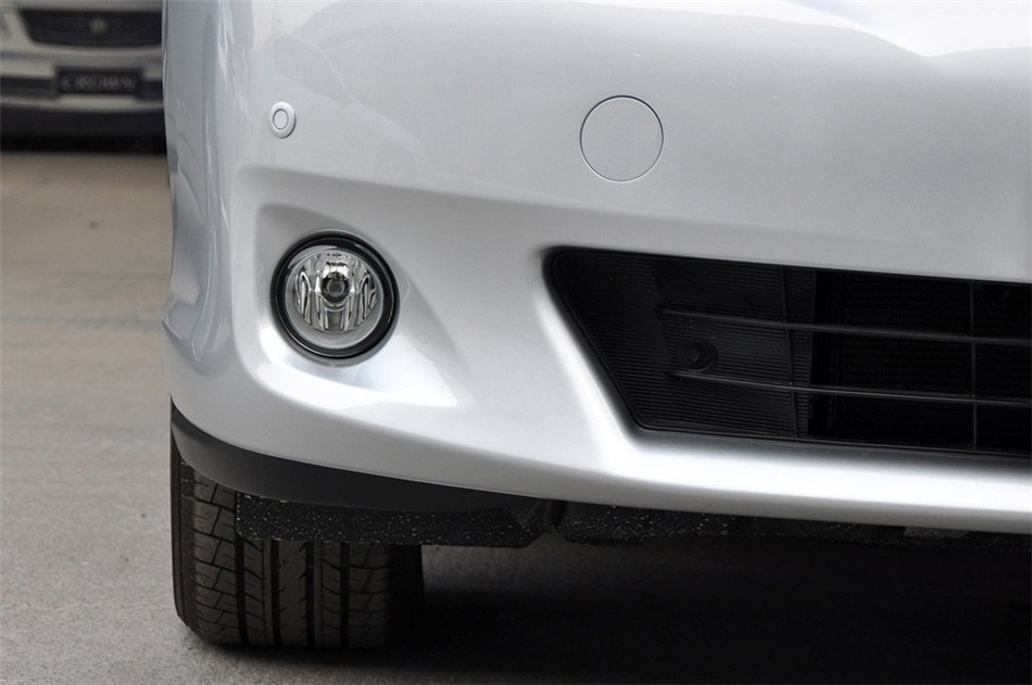 新PREVIA普瑞维亚2.4AT七座豪华版