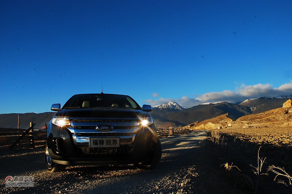 2011款福特锐界Edge尊锐型实拍