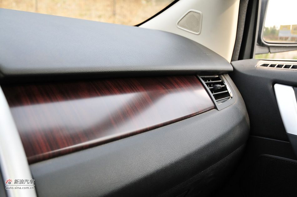 2011款福特锐界3.5L尊锐型