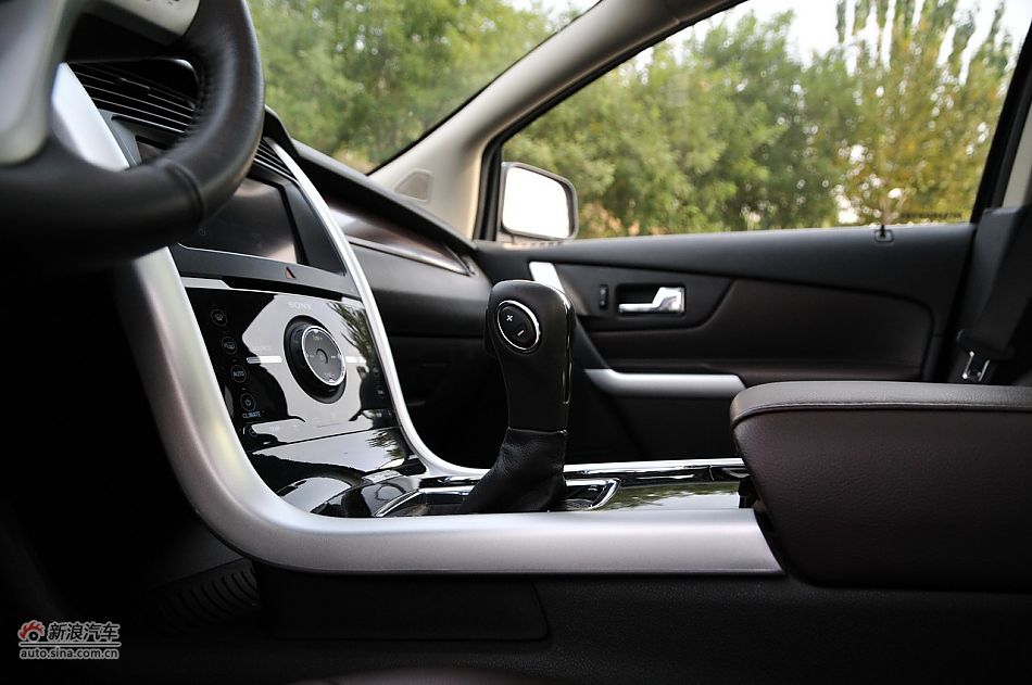 2011款福特锐界3.5L尊锐型