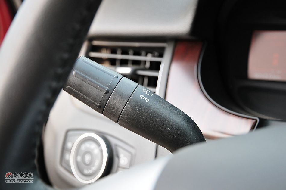 2011款福特锐界3.5L尊锐型