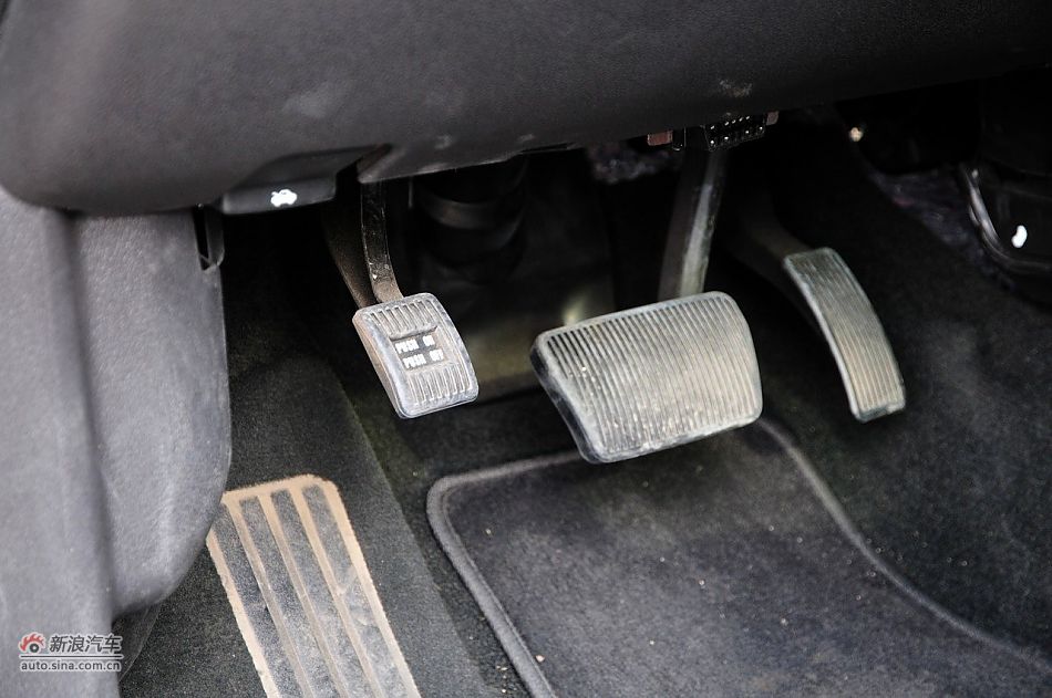 2011款福特锐界3.5L尊锐型