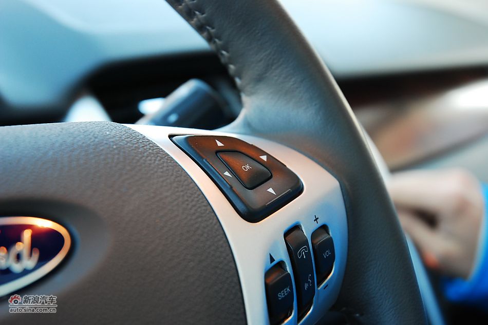 2011款福特锐界Edge尊锐型实拍