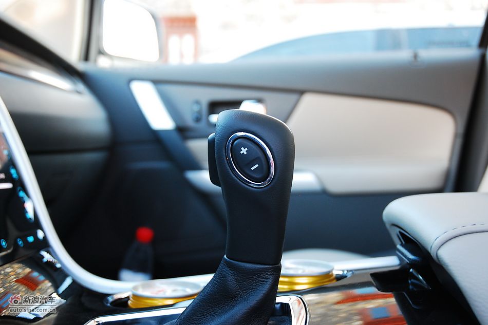 2011款福特锐界Edge尊锐型实拍