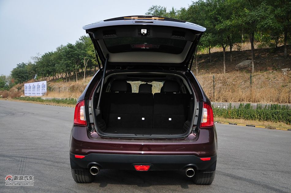 2011款福特锐界3.5L尊锐型