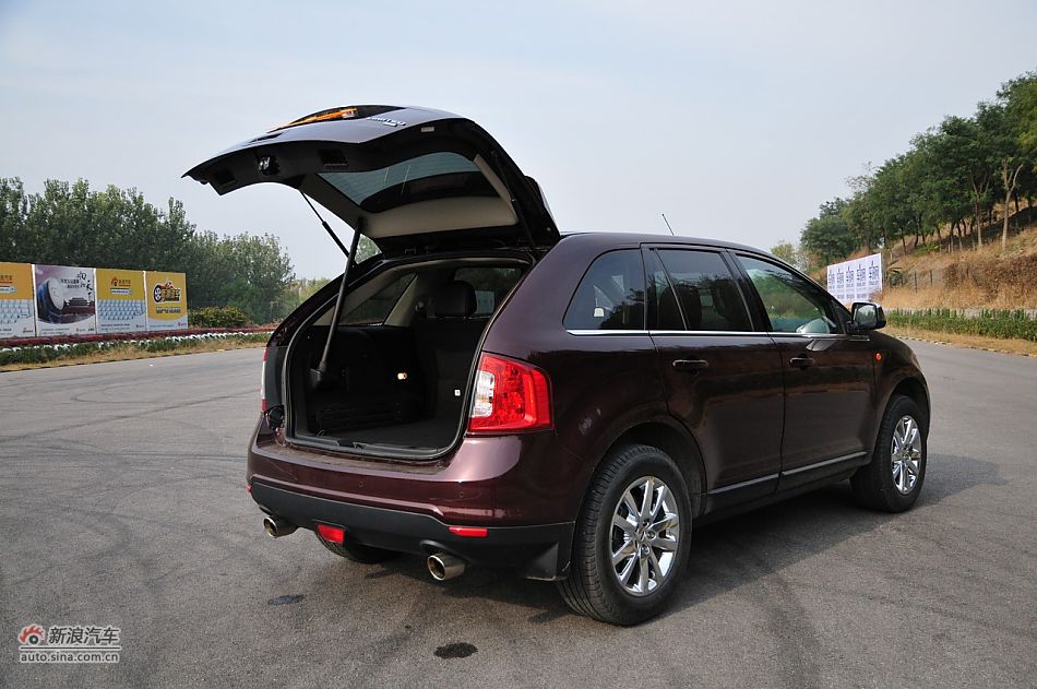 2011款福特锐界3.5L尊锐型