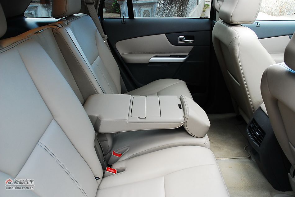 2011款福特锐界Edge尊锐型实拍